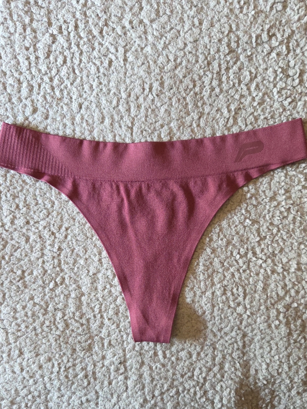 NWOT Pursue Fitness ADAPT 2.0 Seamless Thong In Magenta